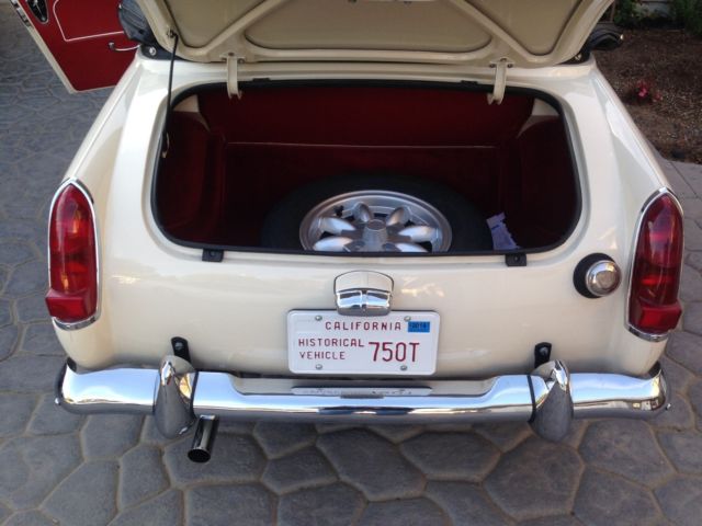 1967 english White Austin Healey Sprite Convertible