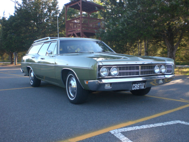 1970 Green Ford Galaxie Wagon