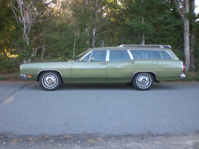 1970 Green Ford Galaxie Wagon