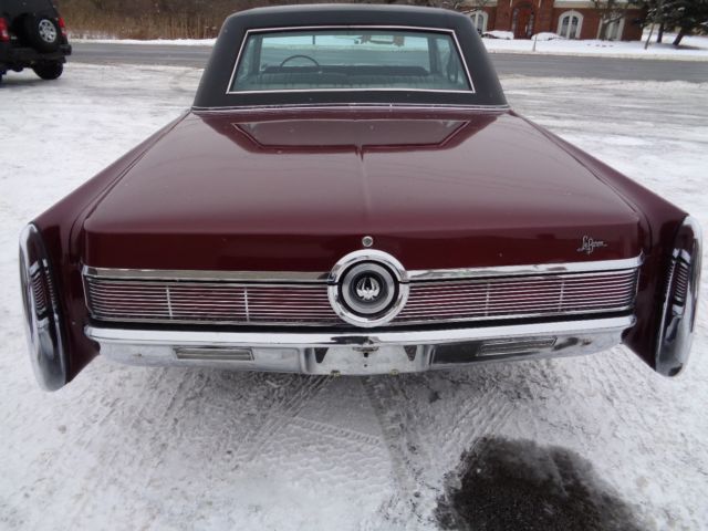 1968 Burgundy Chrysler Imperial Sedan