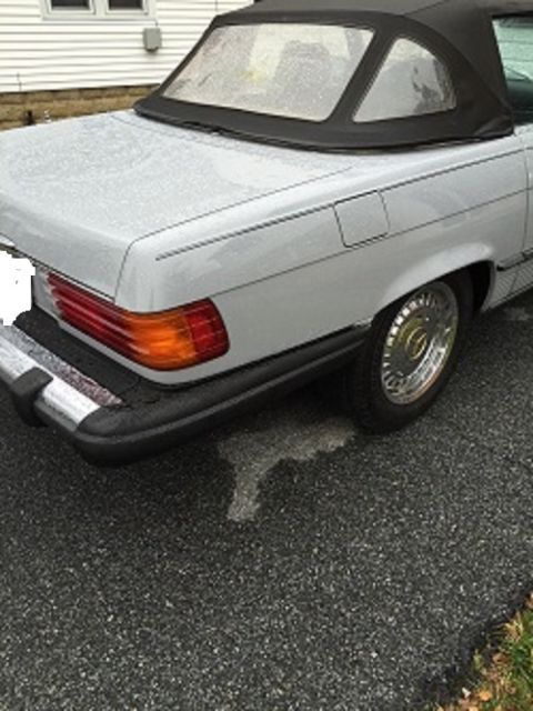 1983 silver/gray Mercedes-Benz SL-Class Convertible