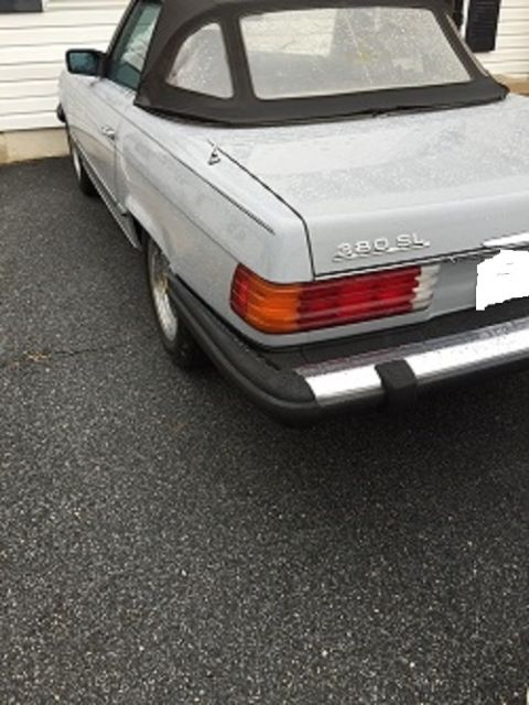 1983 silver/gray Mercedes-Benz SL-Class Convertible