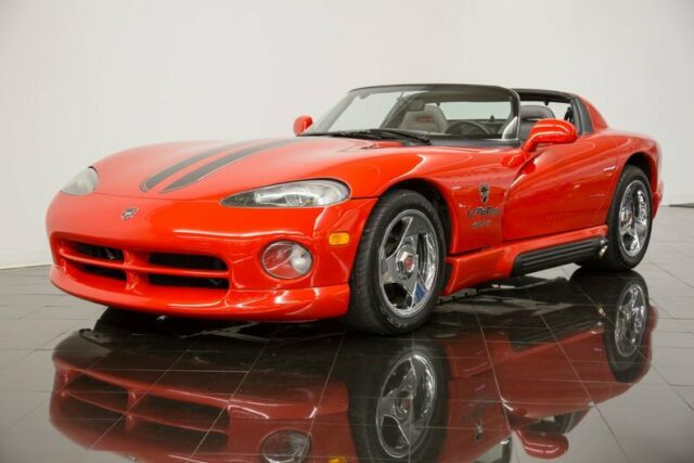 1994 Red Dodge Viper Roadster