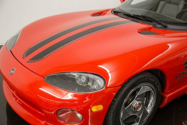 1994 Red Dodge Viper Roadster