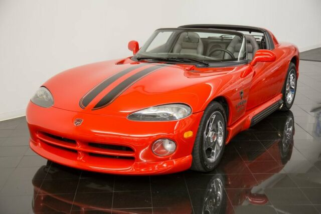 1994 Red Dodge Viper Roadster