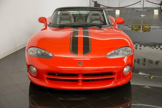 1994 Red Dodge Viper Roadster