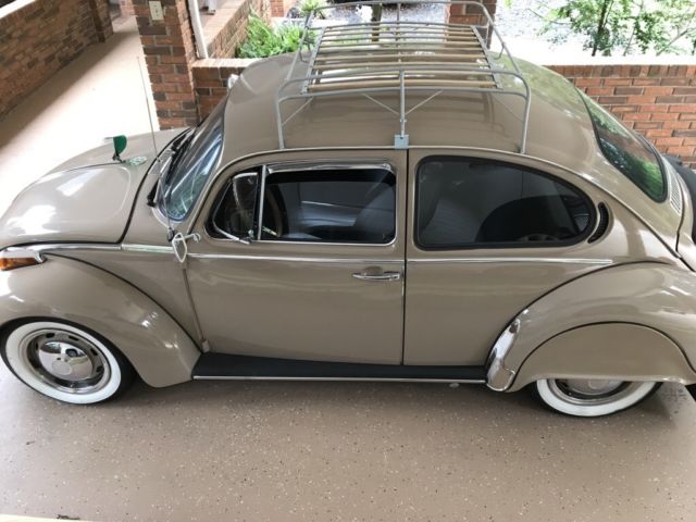 1973 Tan Volkswagen Beetle - Classic Coupe