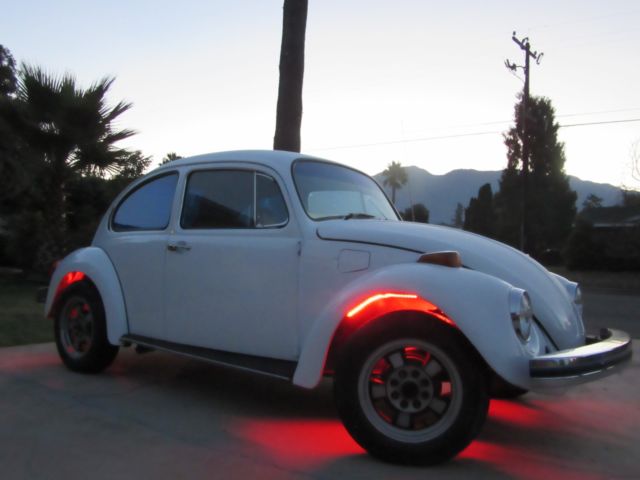 1962 White Volkswagen Beetle - Classic Coupe