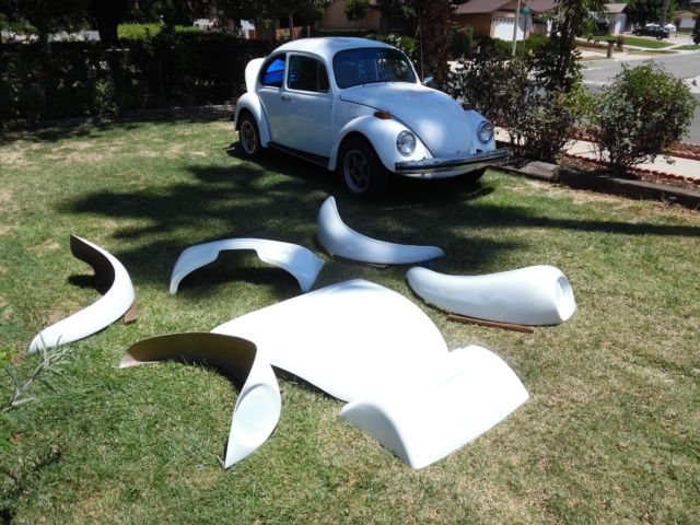 1962 White Volkswagen Beetle - Classic Coupe