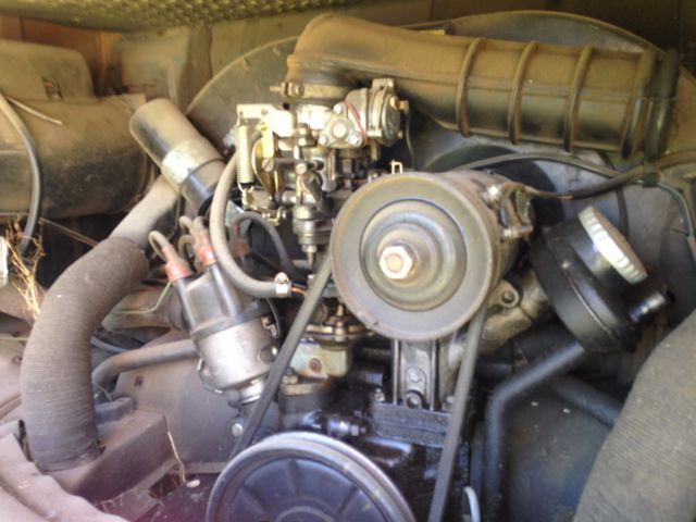 1971 Orange Volkswagen Bus/Vanagon