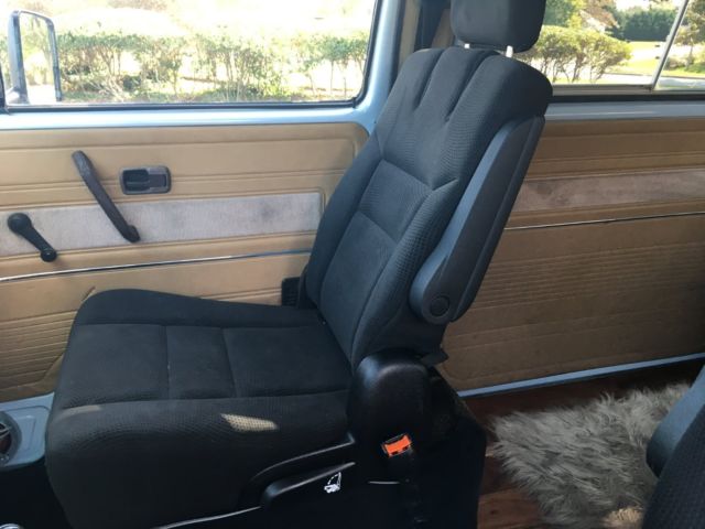 1987 Blue Volkswagen Bus/Vanagon Van Camper