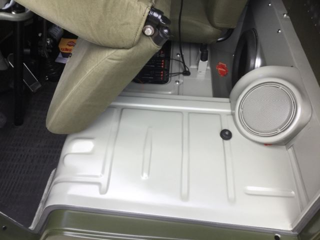 1964 Geen and gray Volkswagen Bus/Vanagon Pickup