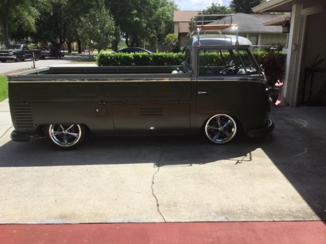 1964 Geen and gray Volkswagen Bus/Vanagon Pickup