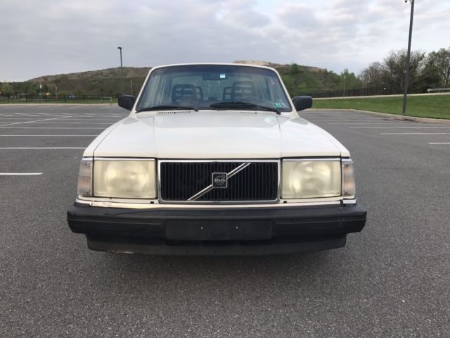 1993 Volvo 240 Sedan