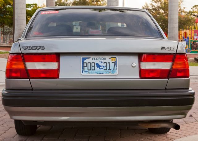 1994 Gray Volvo 940 Sedan