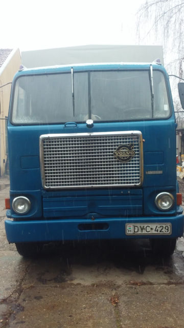 1968 Blue Volvo F88