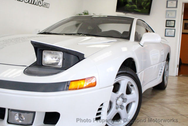 1991 White Mitsubishi 3000GT Coupe