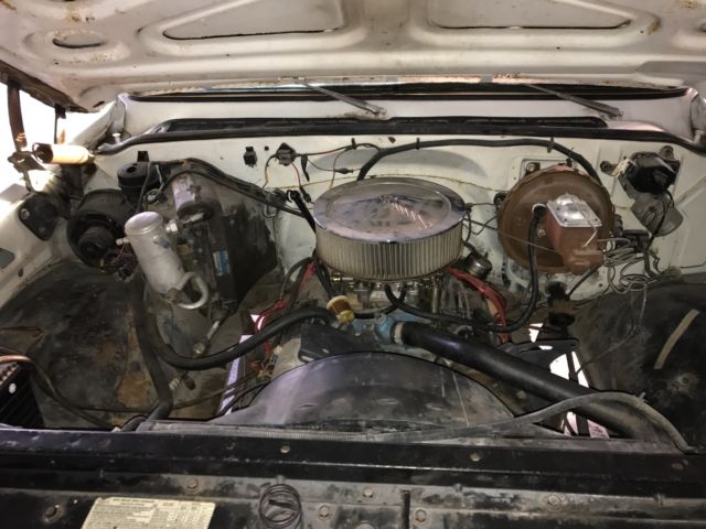 1974 White Chevrolet K20