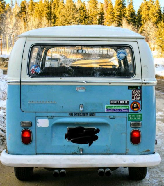 1971 Baby Blue Volkswagen Bus/Vanagon