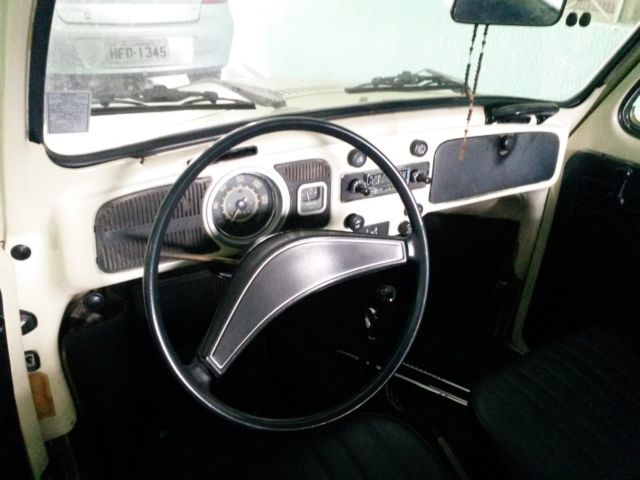 1974 White Volkswagen Beetle - Classic Hatchback