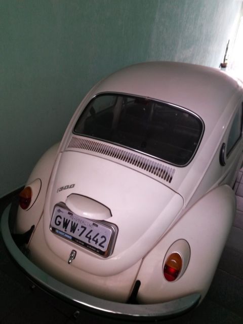 1974 White Volkswagen Beetle - Classic Hatchback