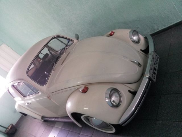 1974 White Volkswagen Beetle - Classic Hatchback