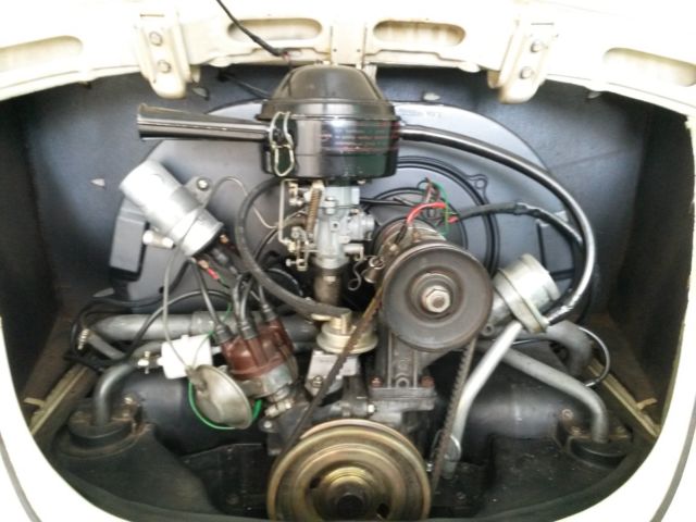 1974 White Volkswagen Beetle - Classic Hatchback