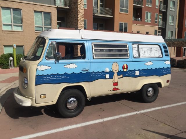 1976 Volkswagen Bus/Vanagon Van Camper