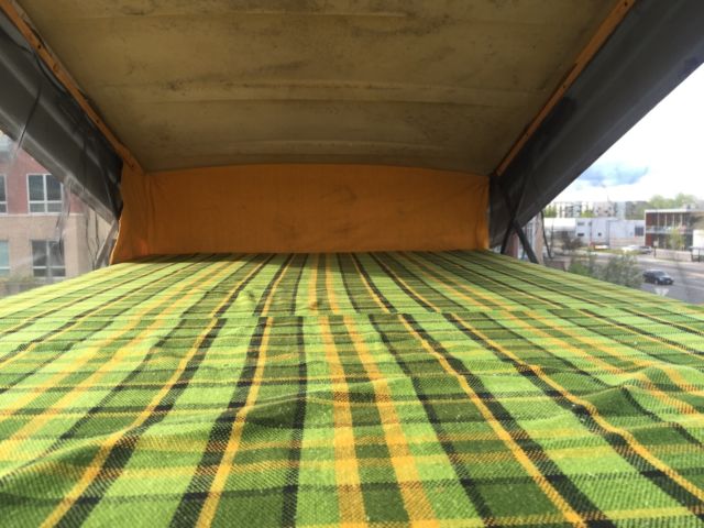 1976 Volkswagen Bus/Vanagon Van Camper