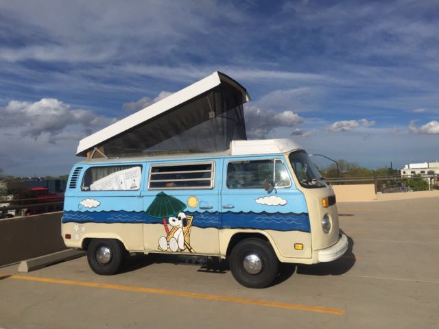 1976 Volkswagen Bus/Vanagon Van Camper