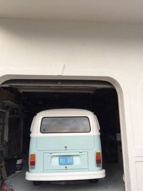1973 Volkswagen Bus/Vanagon