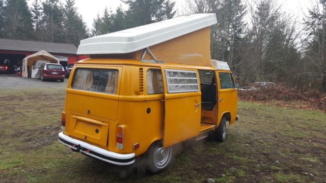1977 Yellow Volkswagen Bus/Vanagon Van Camper