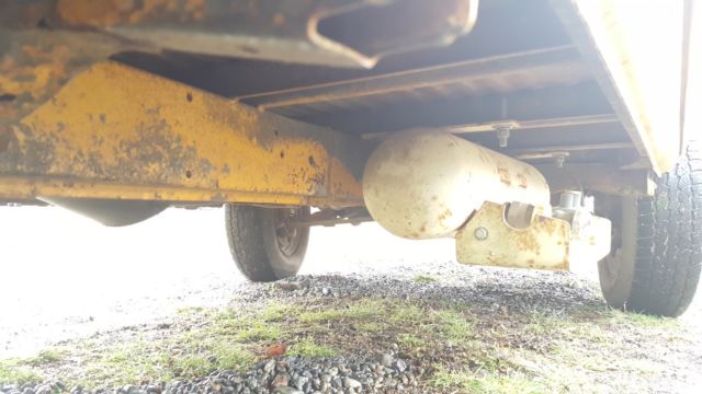 1977 Yellow Volkswagen Bus/Vanagon Van Camper