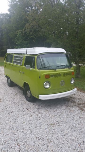 1976 Green Volkswagen Bus/Vanagon Van Camper