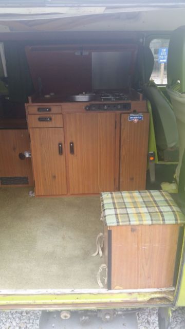 1976 Green Volkswagen Bus/Vanagon Van Camper