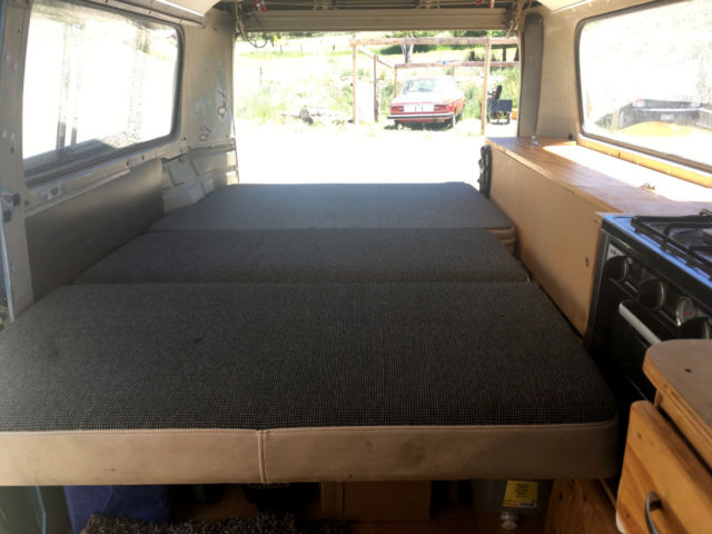 1977 Green/White Volkswagen Bus/Vanagon Van Camper