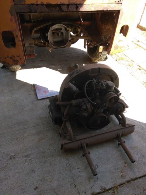 1963 Orange Volkswagen Bus/Vanagon Kombi