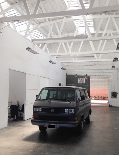 1987 Gray Volkswagen Bus/Vanagon