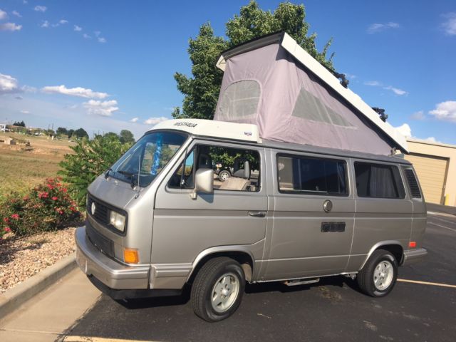 1991 Silver Volkswagen Bus/Vanagon