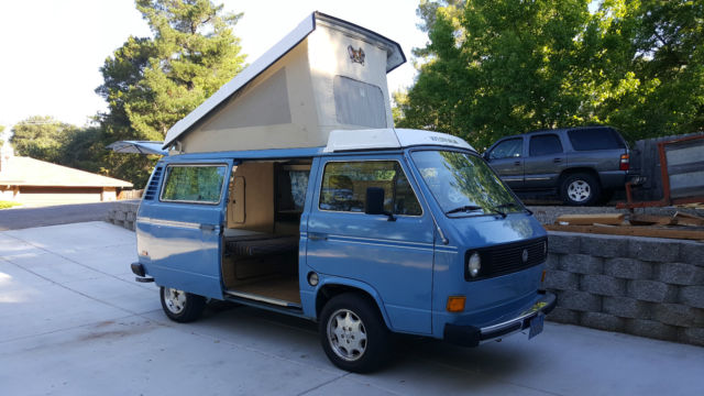 1980 Blue Volkswagen Bus/Vanagon Bus