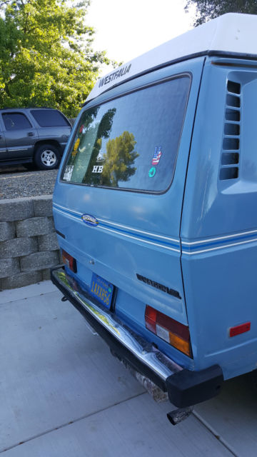 1980 Blue Volkswagen Bus/Vanagon Bus