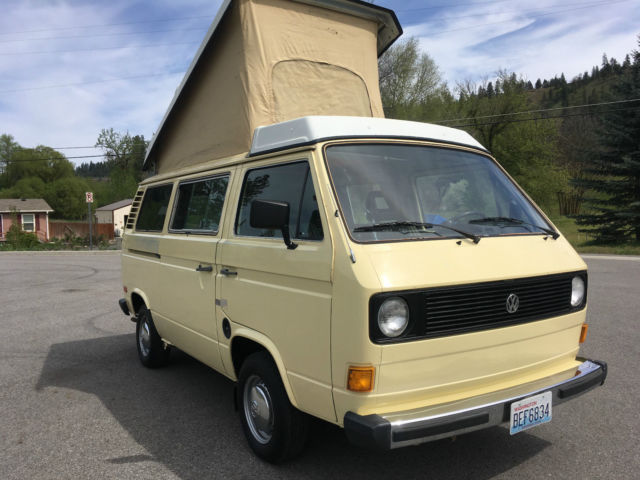1981 Yellow Volkswagen Bus/Vanagon Van Camper