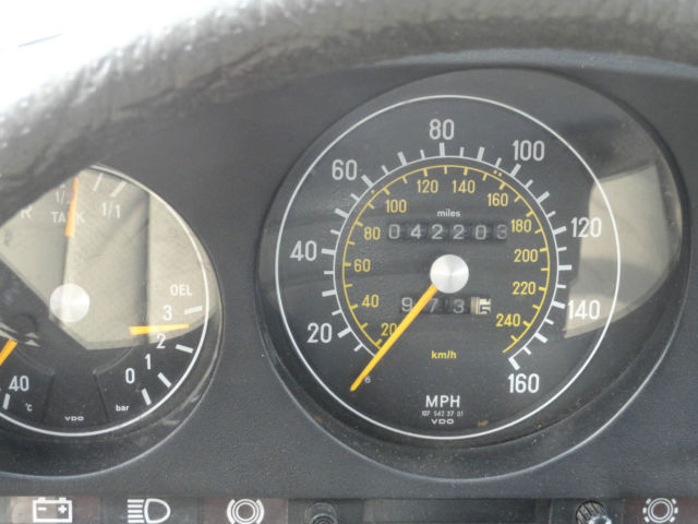 1978 Blue Mercedes-Benz 200-Series Convertible