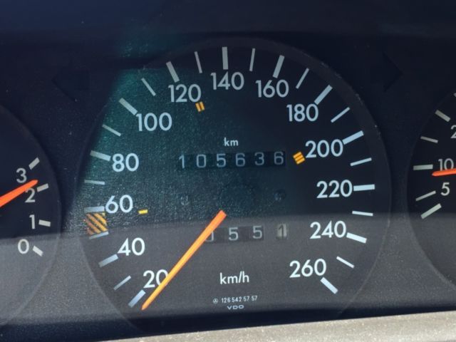 1980 Gold Mercedes-Benz 200-Series Sedan