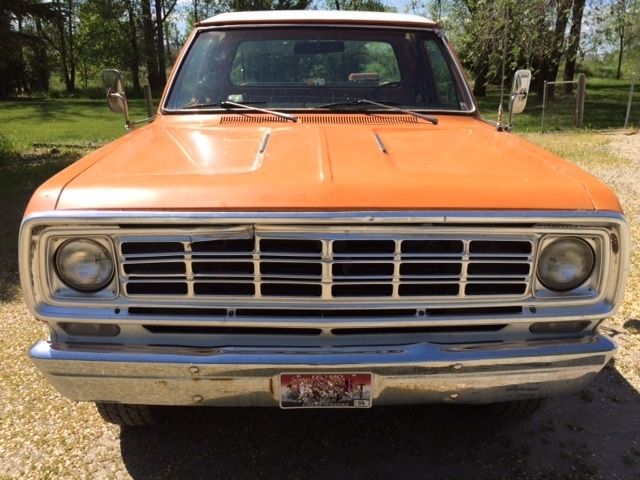 1976 Orange & Cream Dodge Power Wagon Extended Cab Pickup