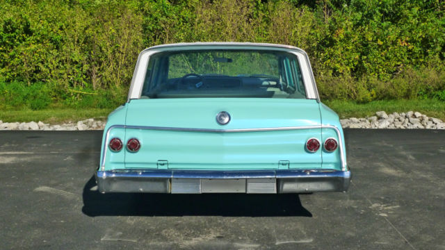 1962 Blue Chevrolet Bel Air/150/210 Station wagon