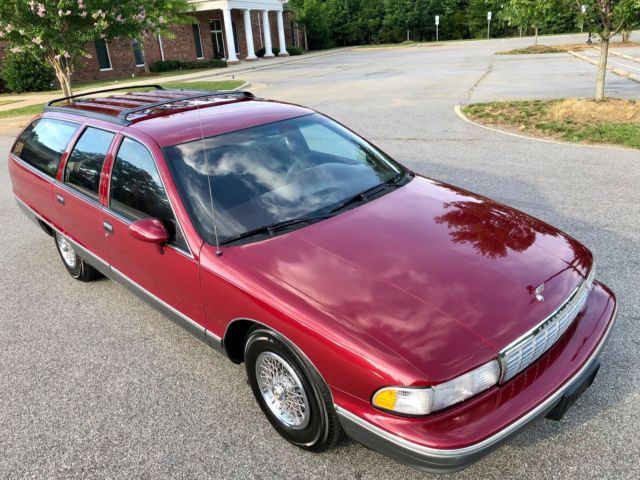 1994 Medium Garnet Red Metallic / Medium Gray Metallic Chevrolet Capriceold Wagon
