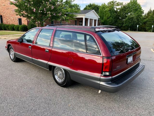1994 Medium Garnet Red Metallic / Medium Gray Metallic Chevrolet Capriceold Wagon