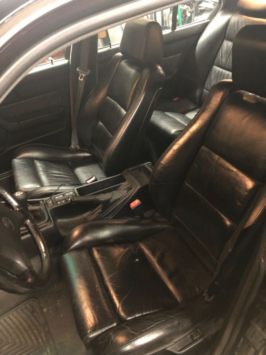 1991 Black BMW M5 Sedan