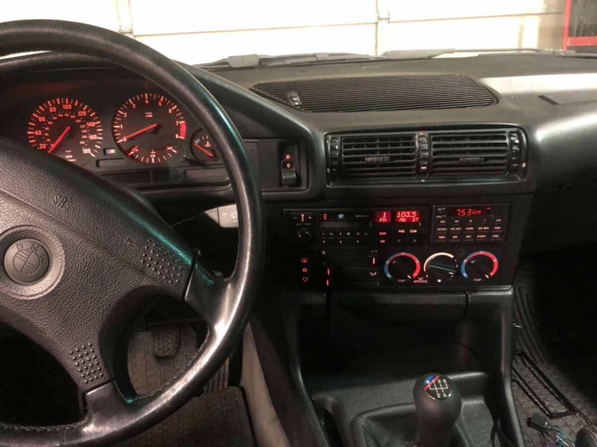 1991 Black BMW M5 Sedan